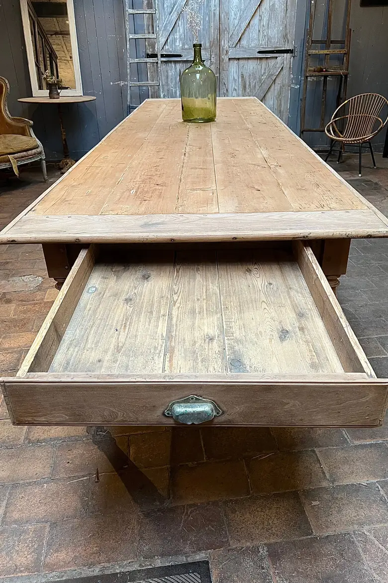 Grande table de château en sapin XIXème