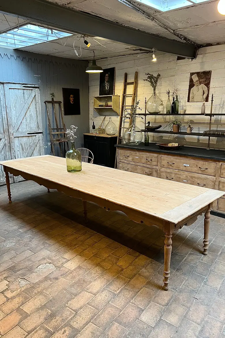 Grande table de château en sapin XIXème