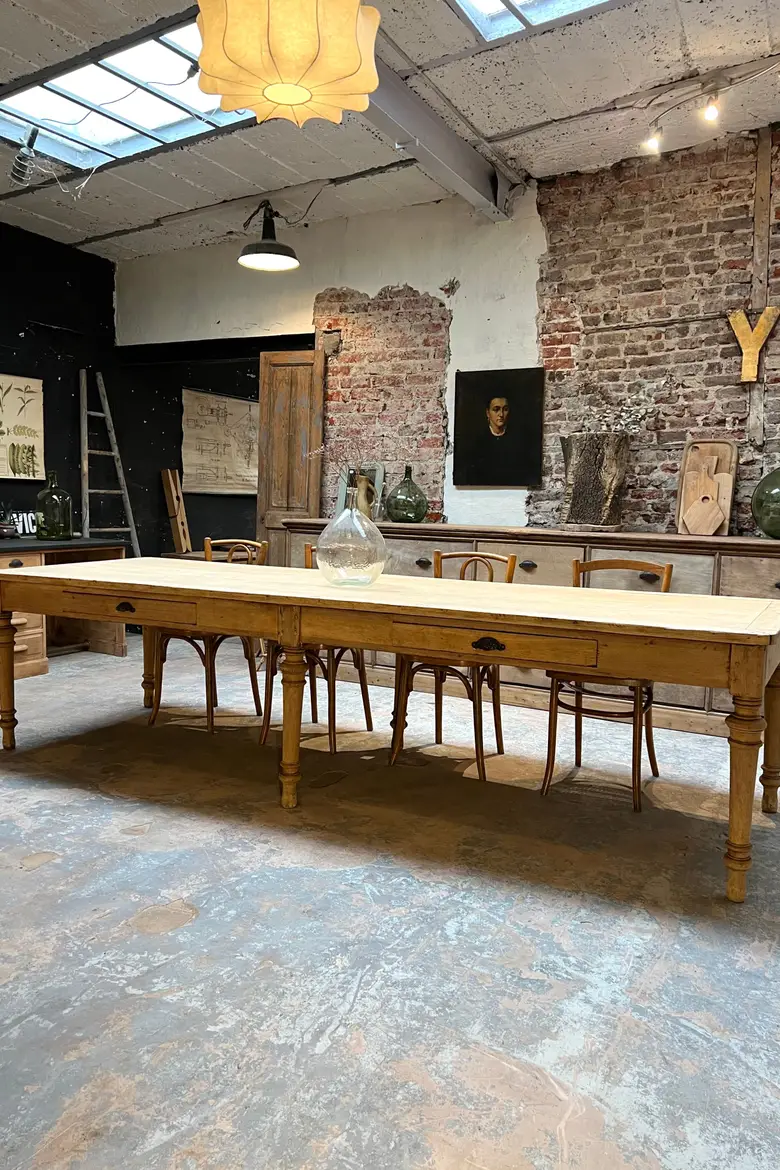 Grande table de confection en chêne Début XXème