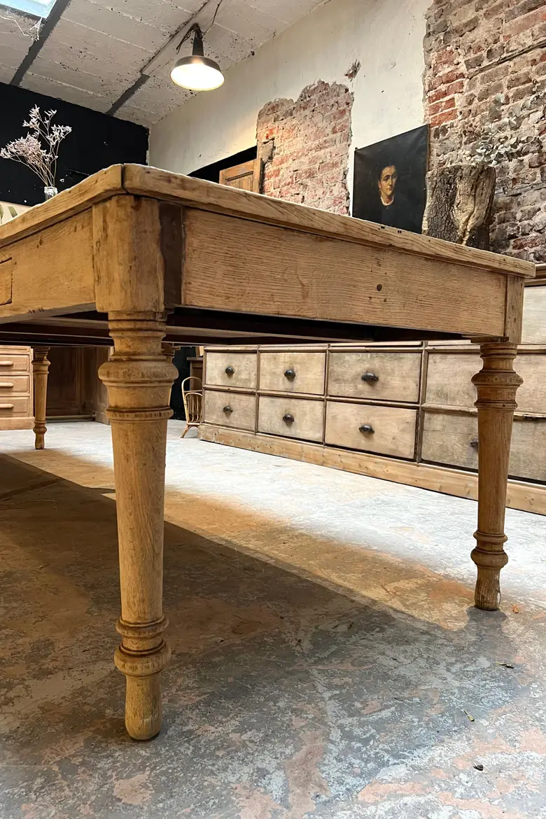 Grande table de confection en chêne Début XXème