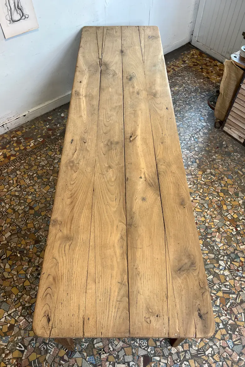Grande table de ferme en châtaignier