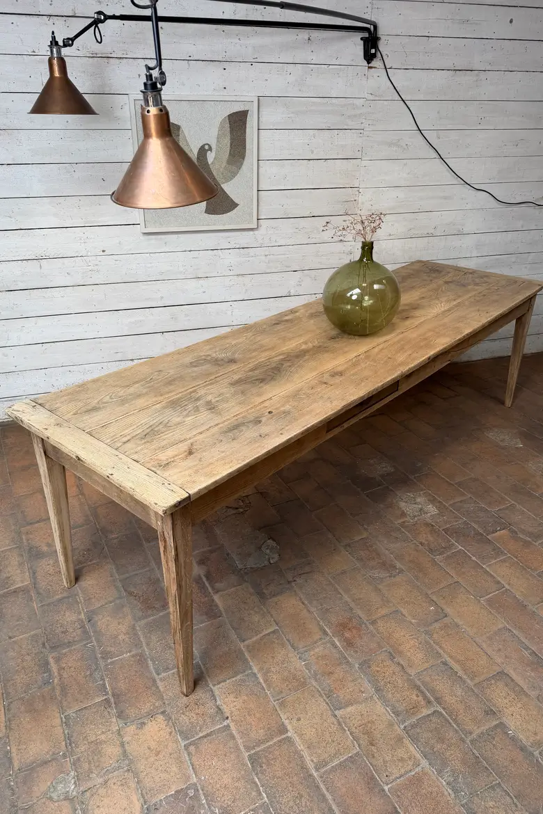 Grande table de ferme en châtaignier