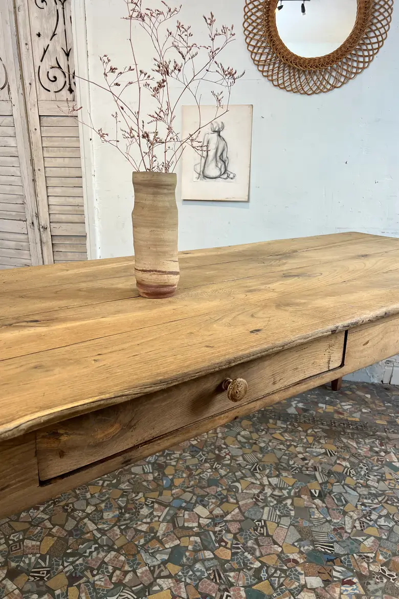 Grande table de ferme en châtaignier
