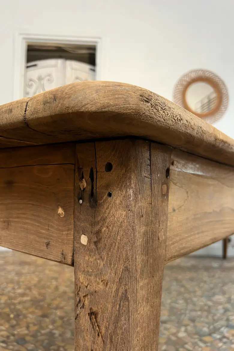 Grande table de ferme en châtaignier