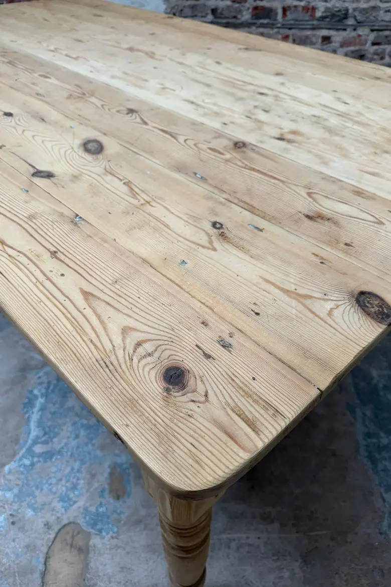 Grande table de ferme en sapin