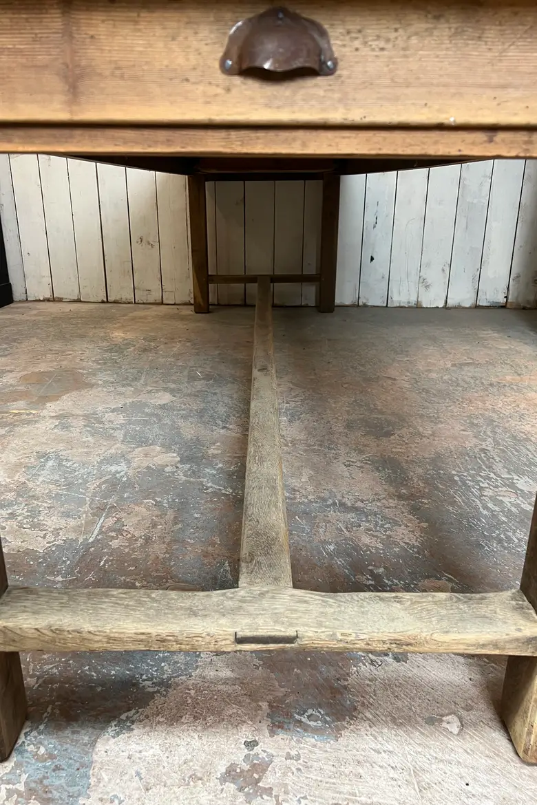 Grande table de ferme en sapin Début XXème