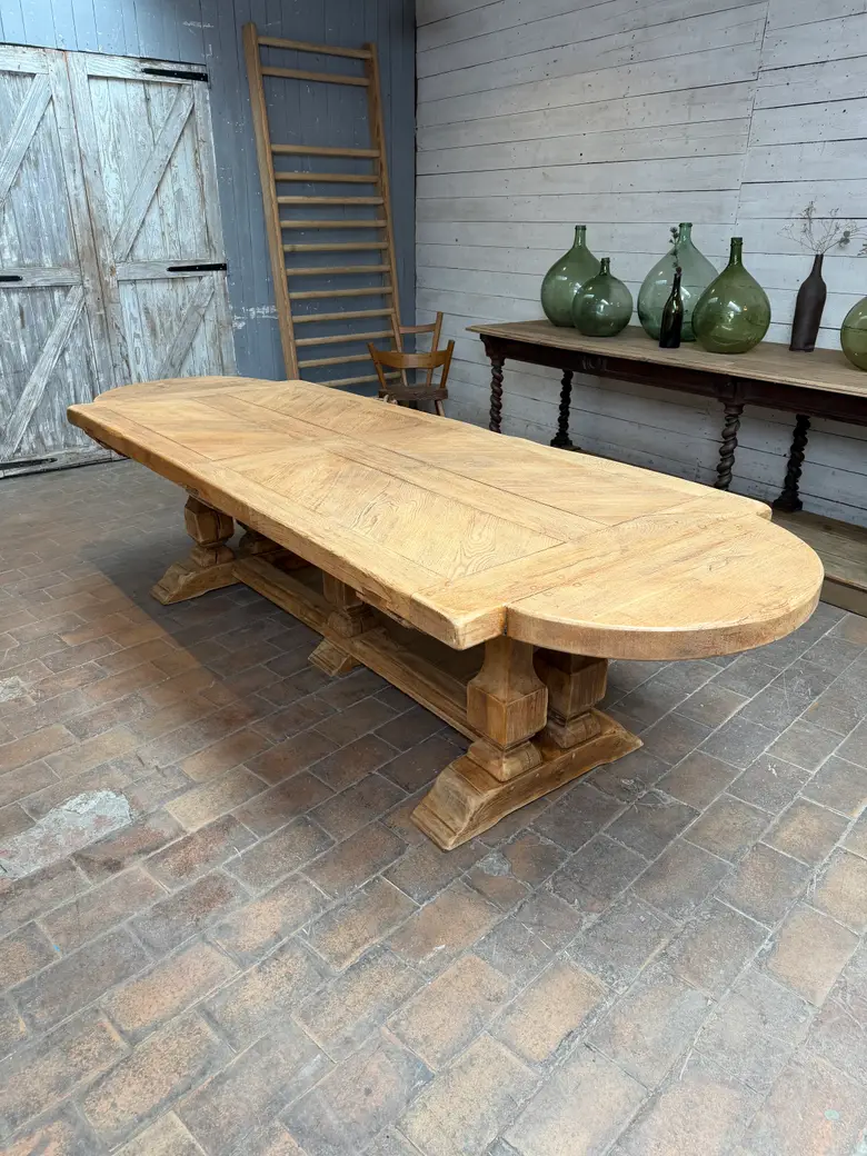 Grande table de monastère en chêne