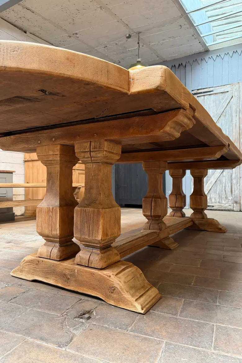 Grande table de monastère en chêne