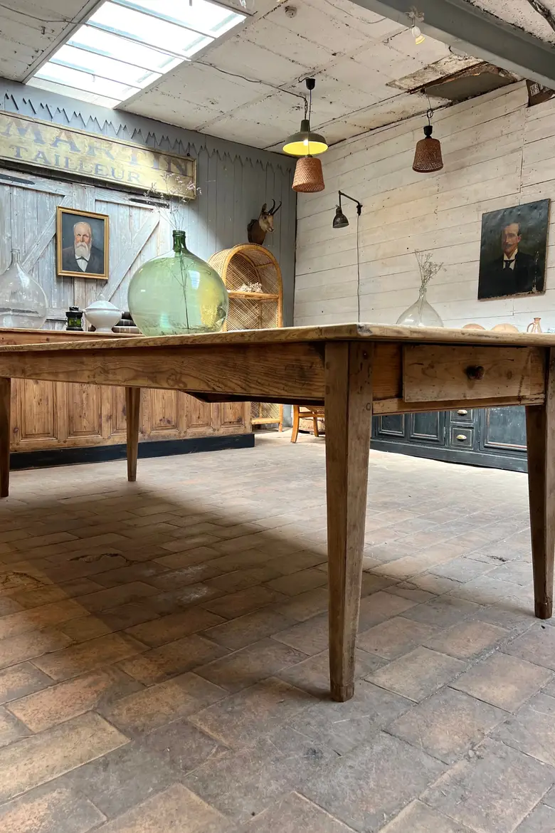 Grande table de réfectoire en sapin Début XXème