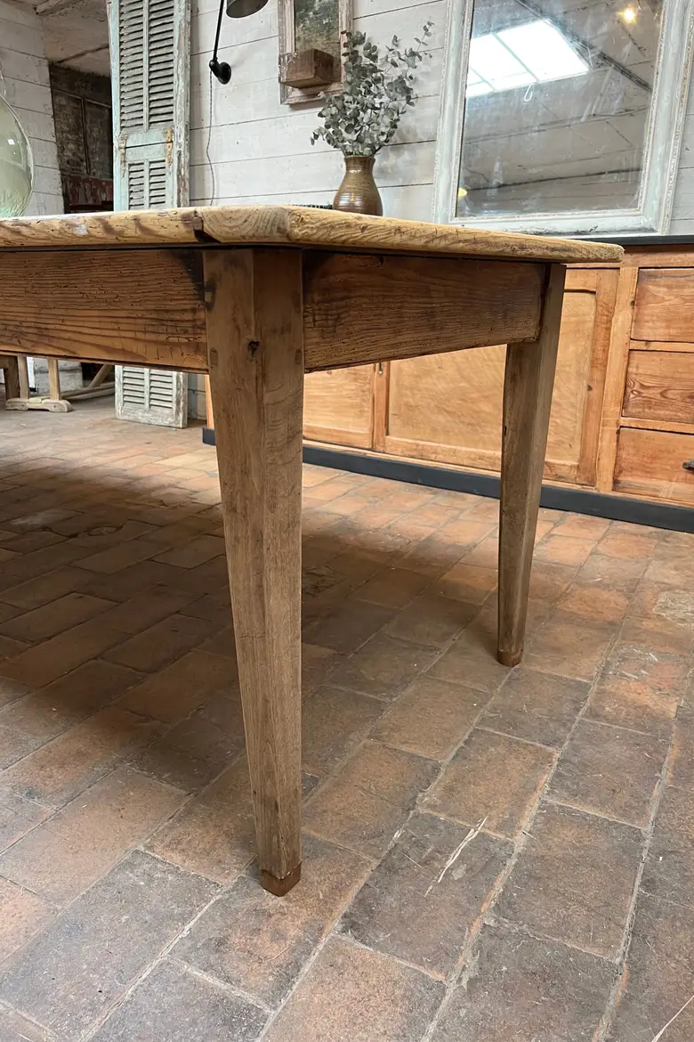 Grande table de réfectoire en sapin Début XXème
