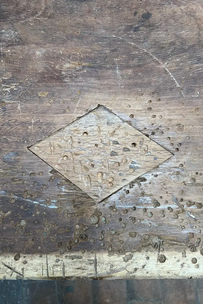 Grande table de travail en bois