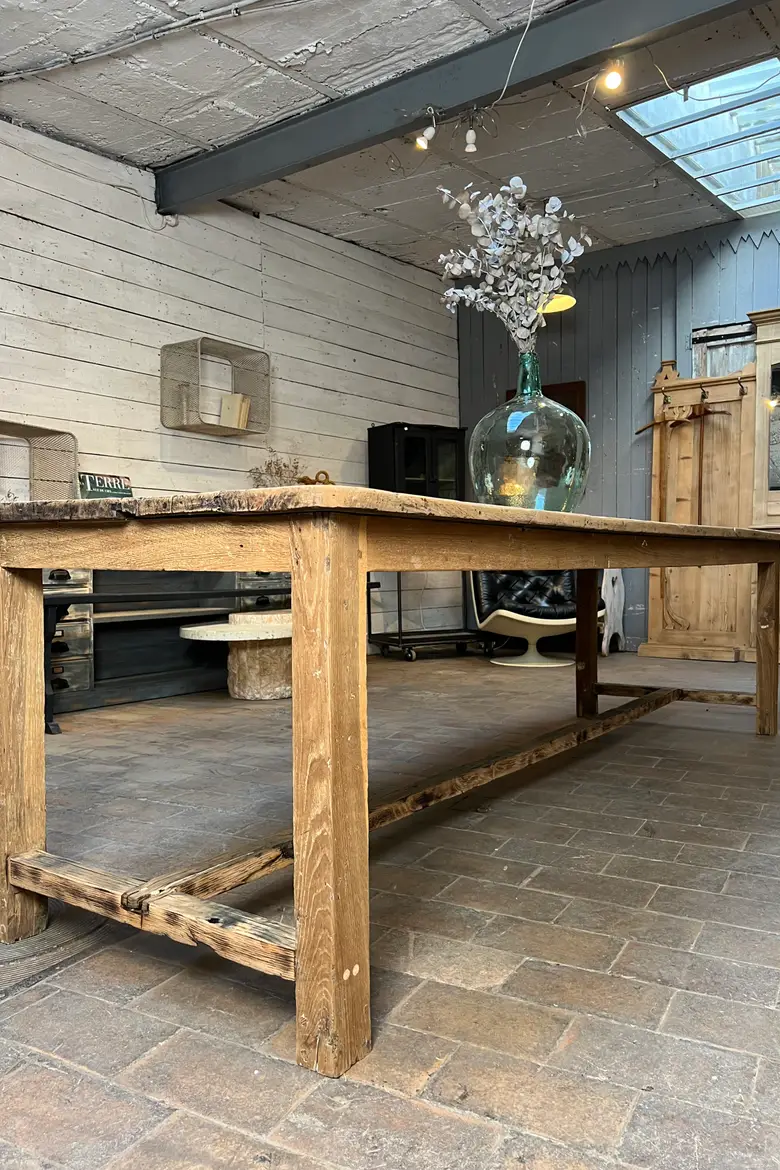 Grande table de travail en chêne