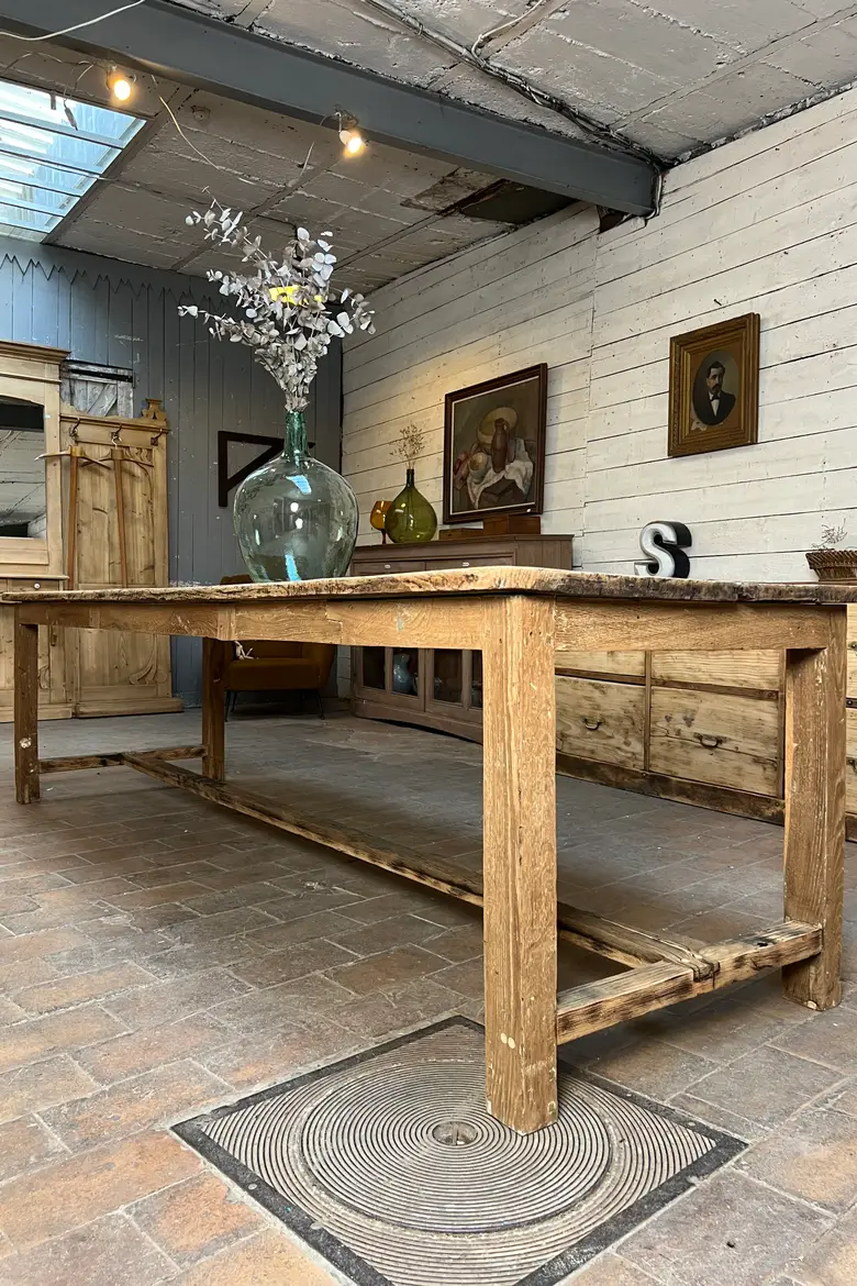 Grande table de travail en chêne