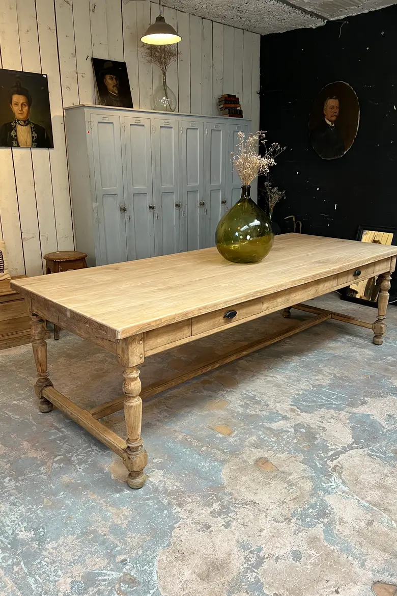 Grande table de travail en chêne