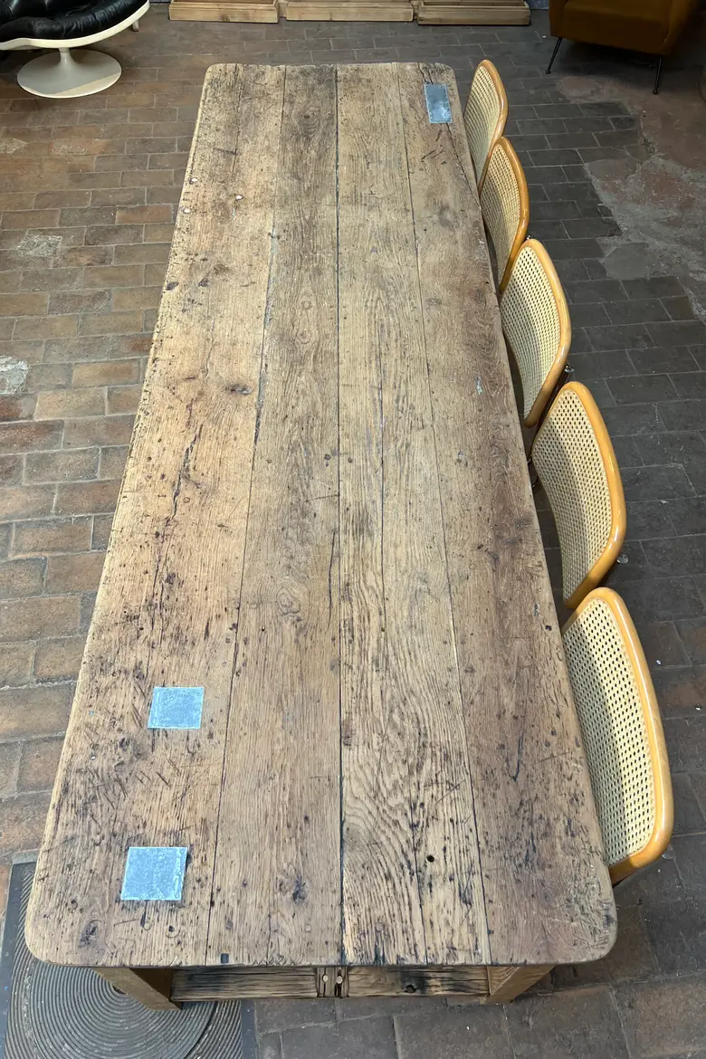 Grande table de travail en chêne