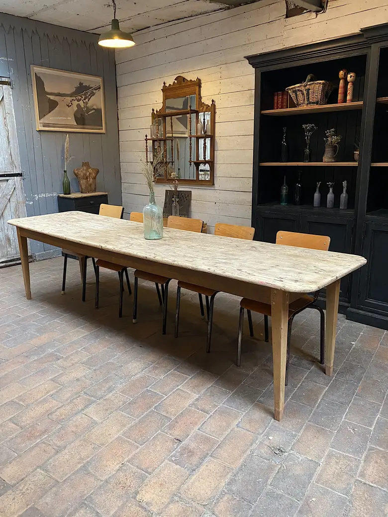 Grande table d'estaminet en peuplier Début XXème