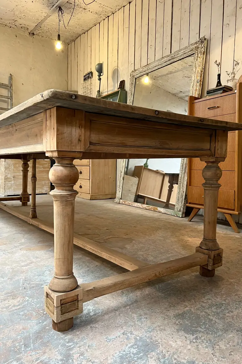 Grande table d’office en chêne Début XXème