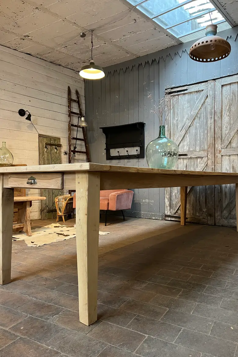 Grande table en chêne