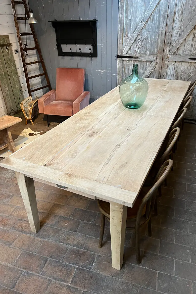 Grande table en chêne