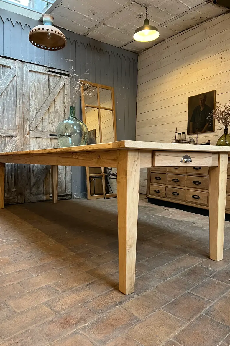 Grande table en chêne