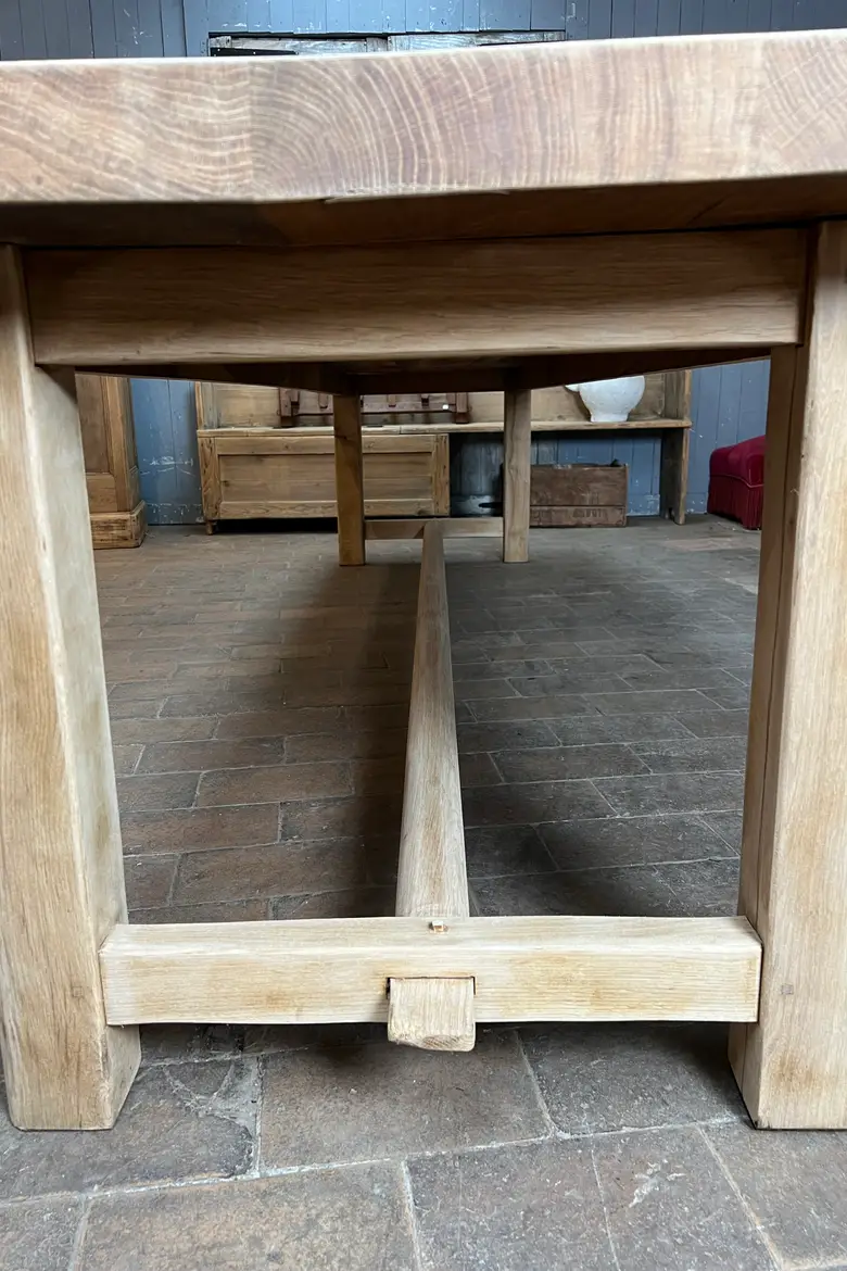 Grande table en chêne