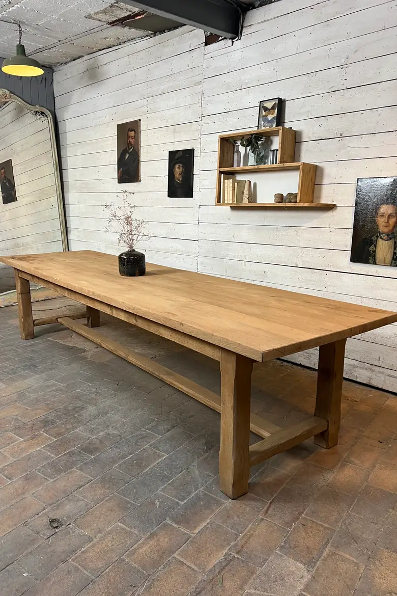 Grande table en chêne, années 50