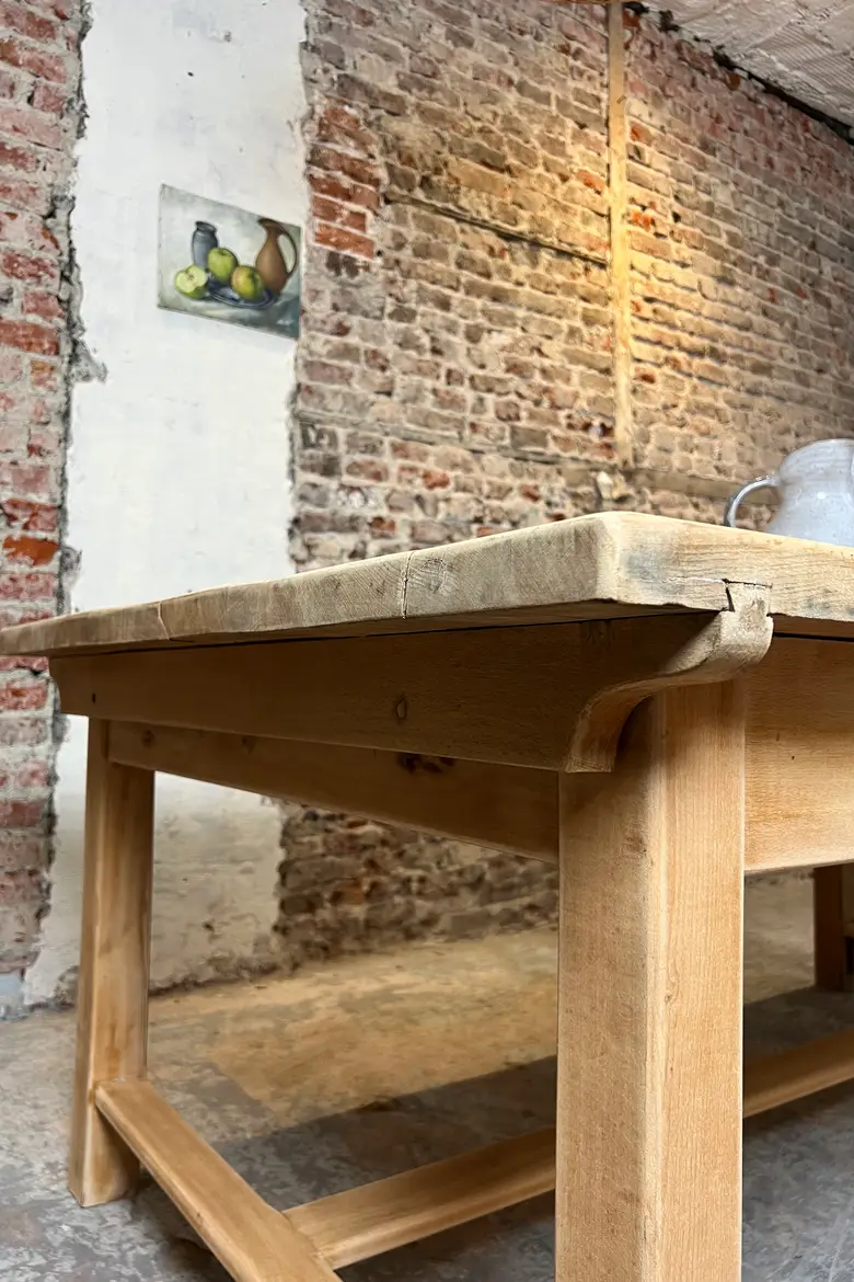 Grande table en chêne – années 50