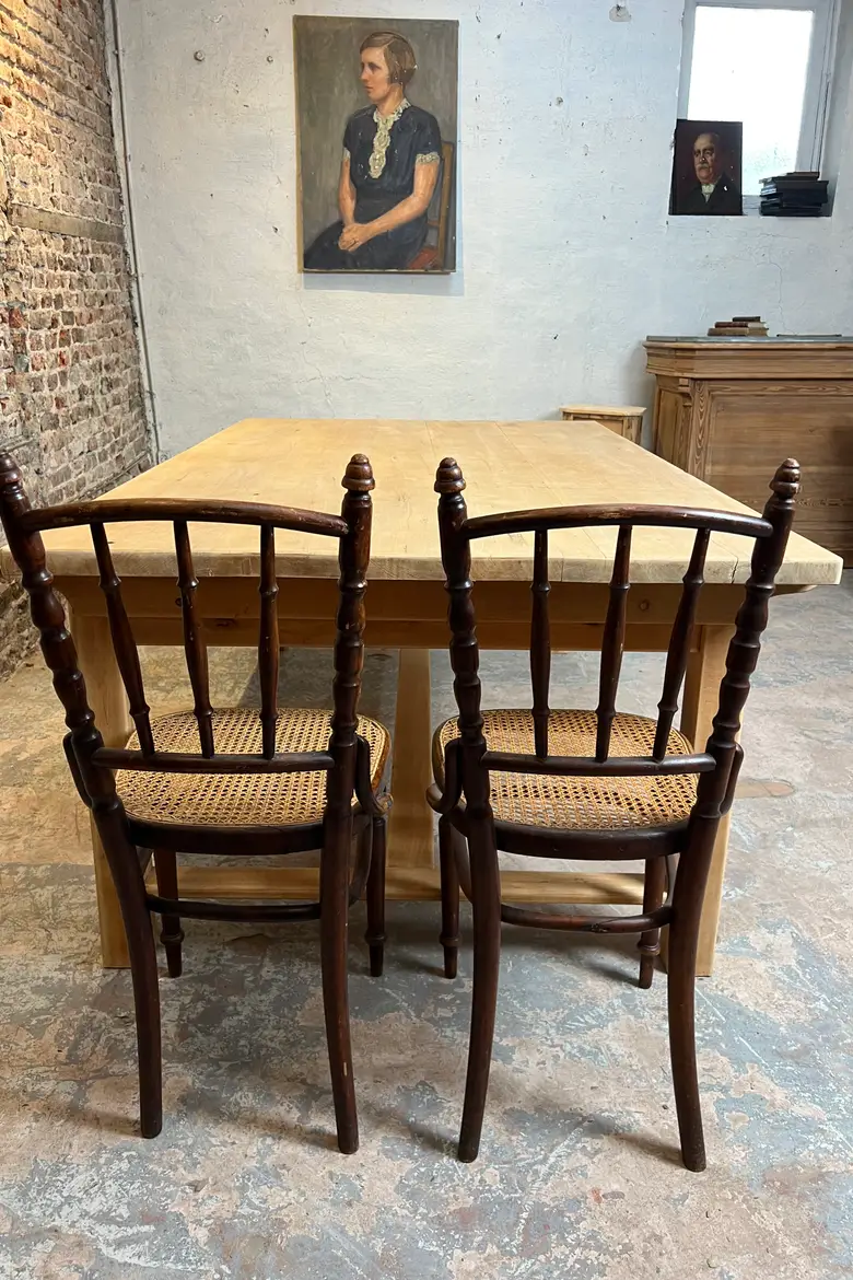 Grande table en chêne – années 50