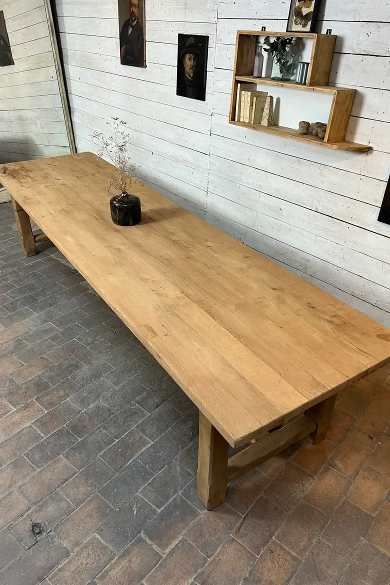 Grande table en chêne, années 50