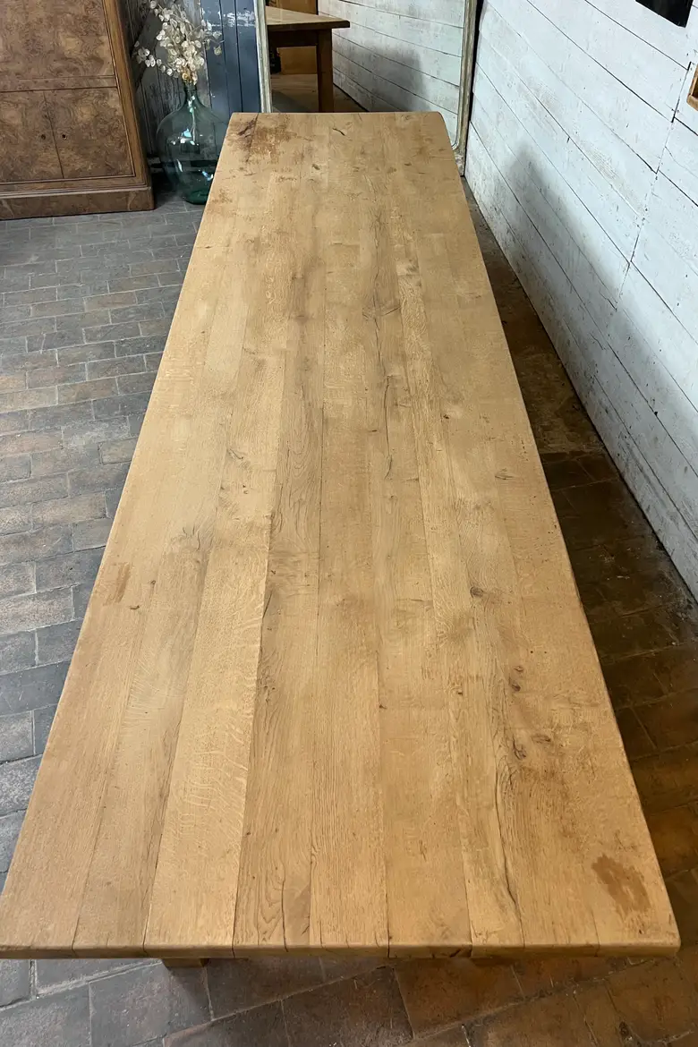 Grande table en chêne, années 50