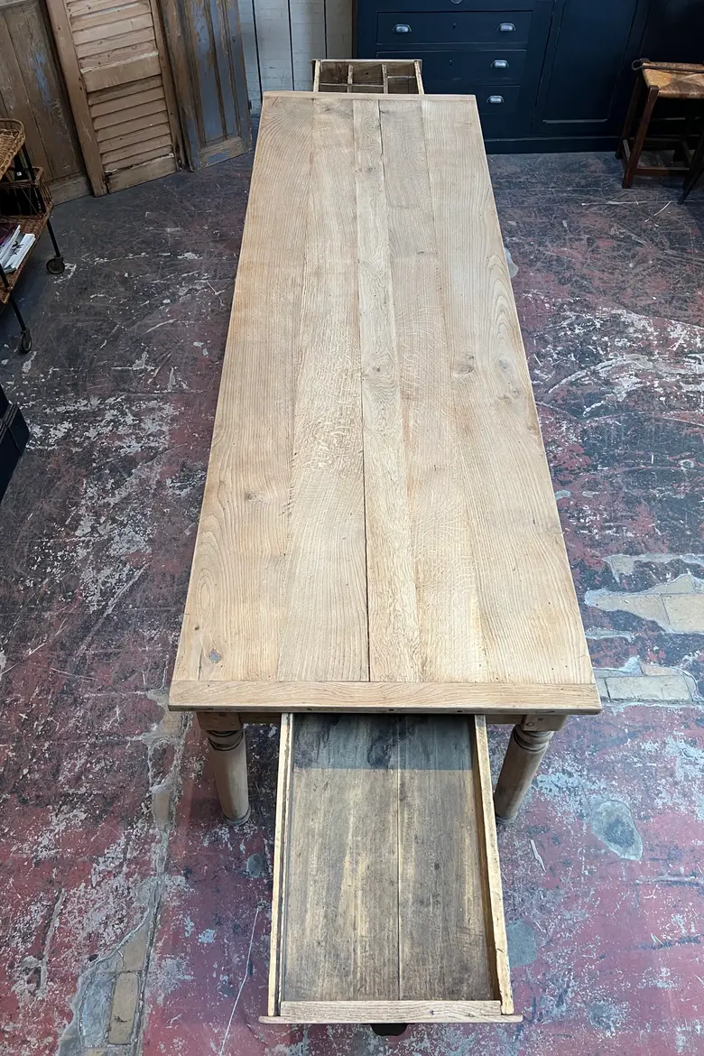 Grande table en chêne Début XXème