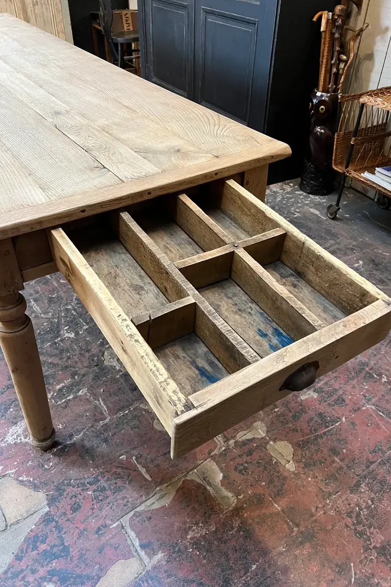 Grande table en chêne Début XXème