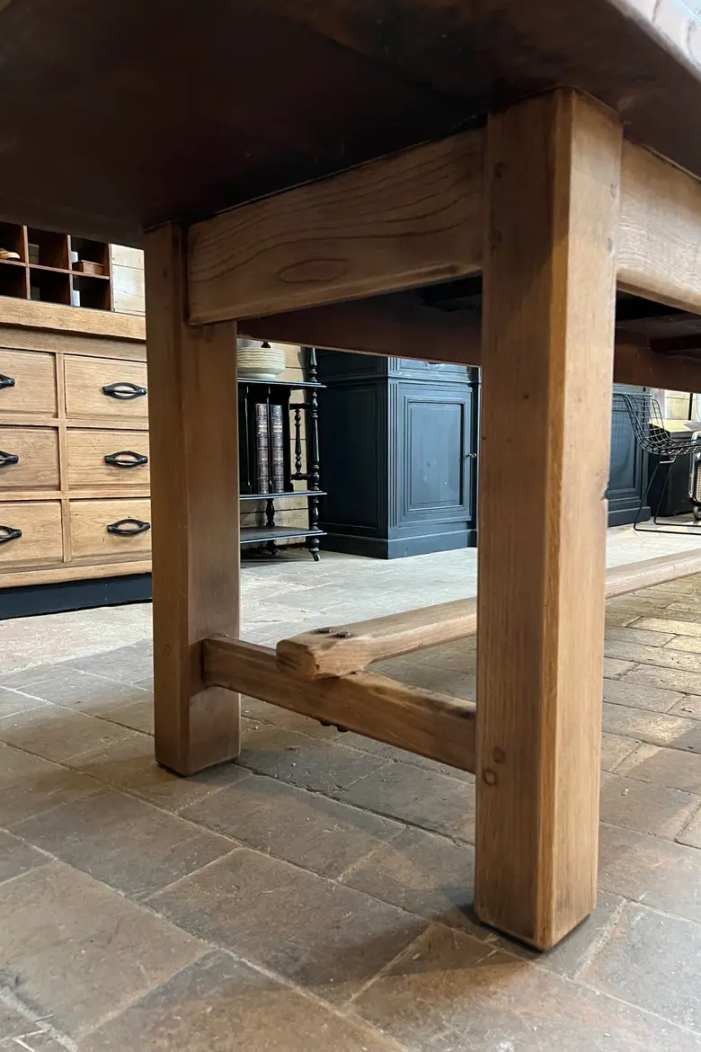 Grande table en chêne Début XXème