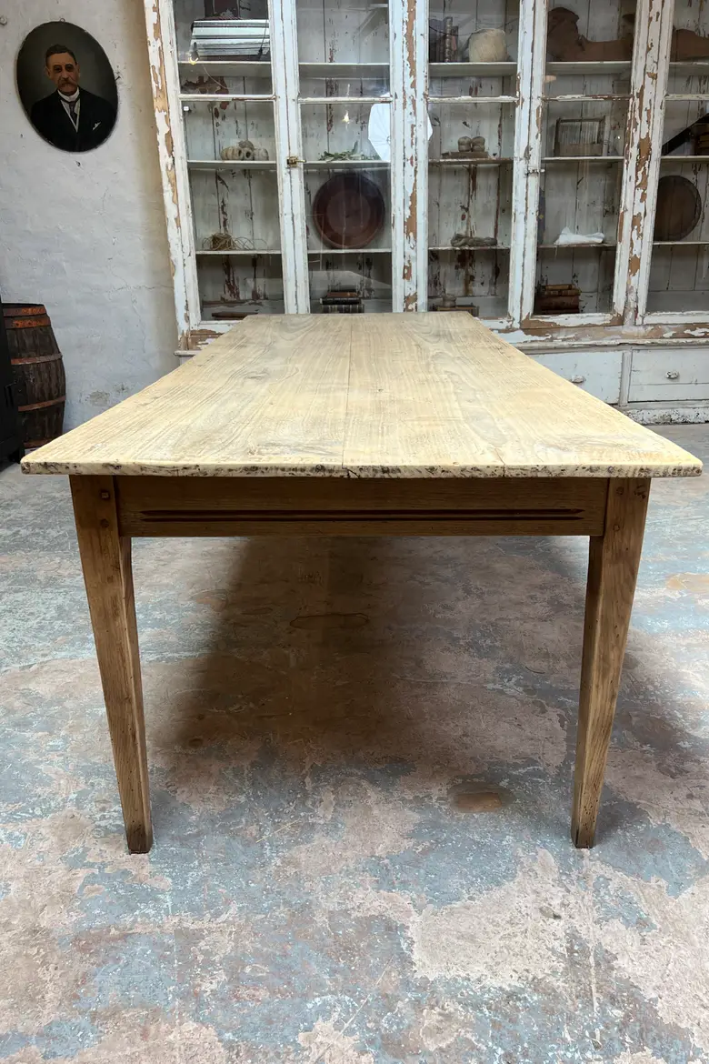 Grande table en chêne et en peuplier - fin XIXe siècle