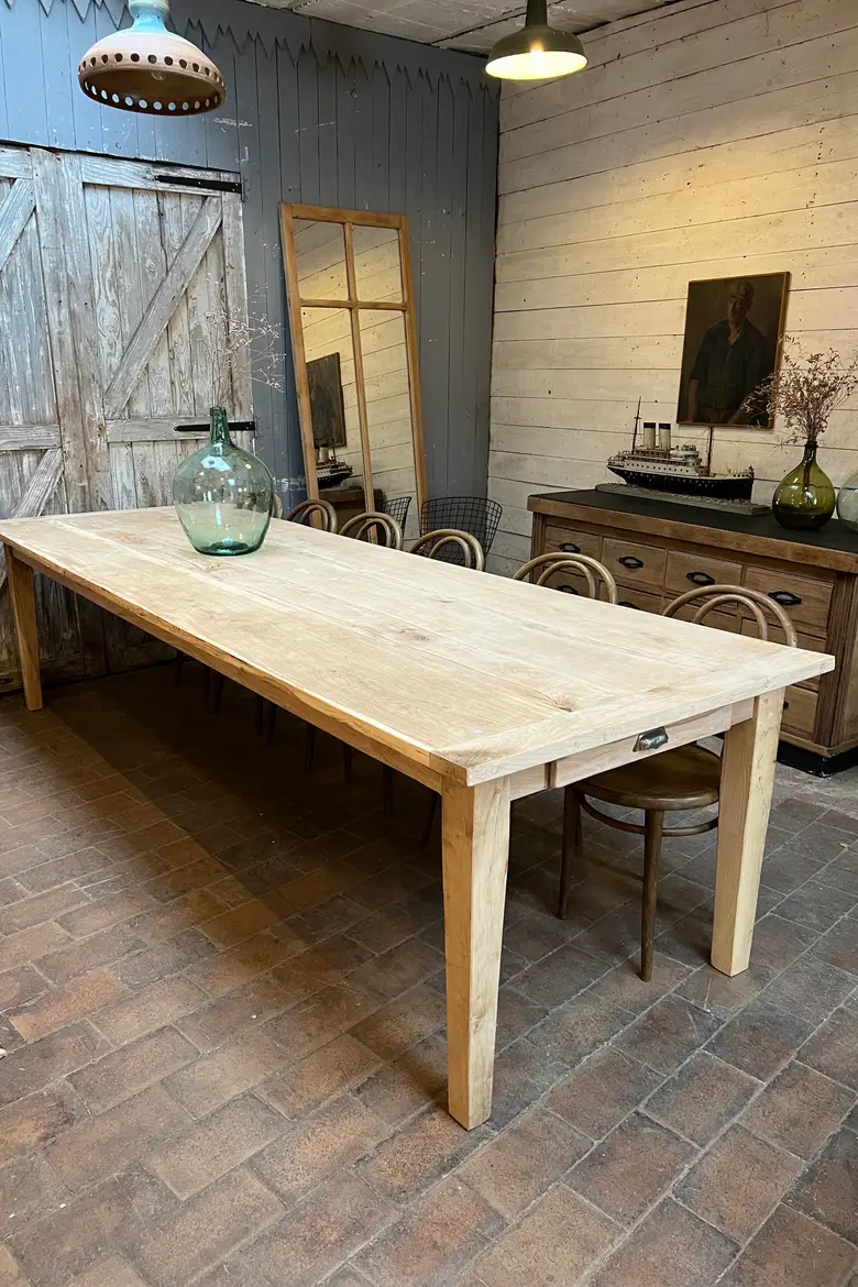 Grande table en chêne