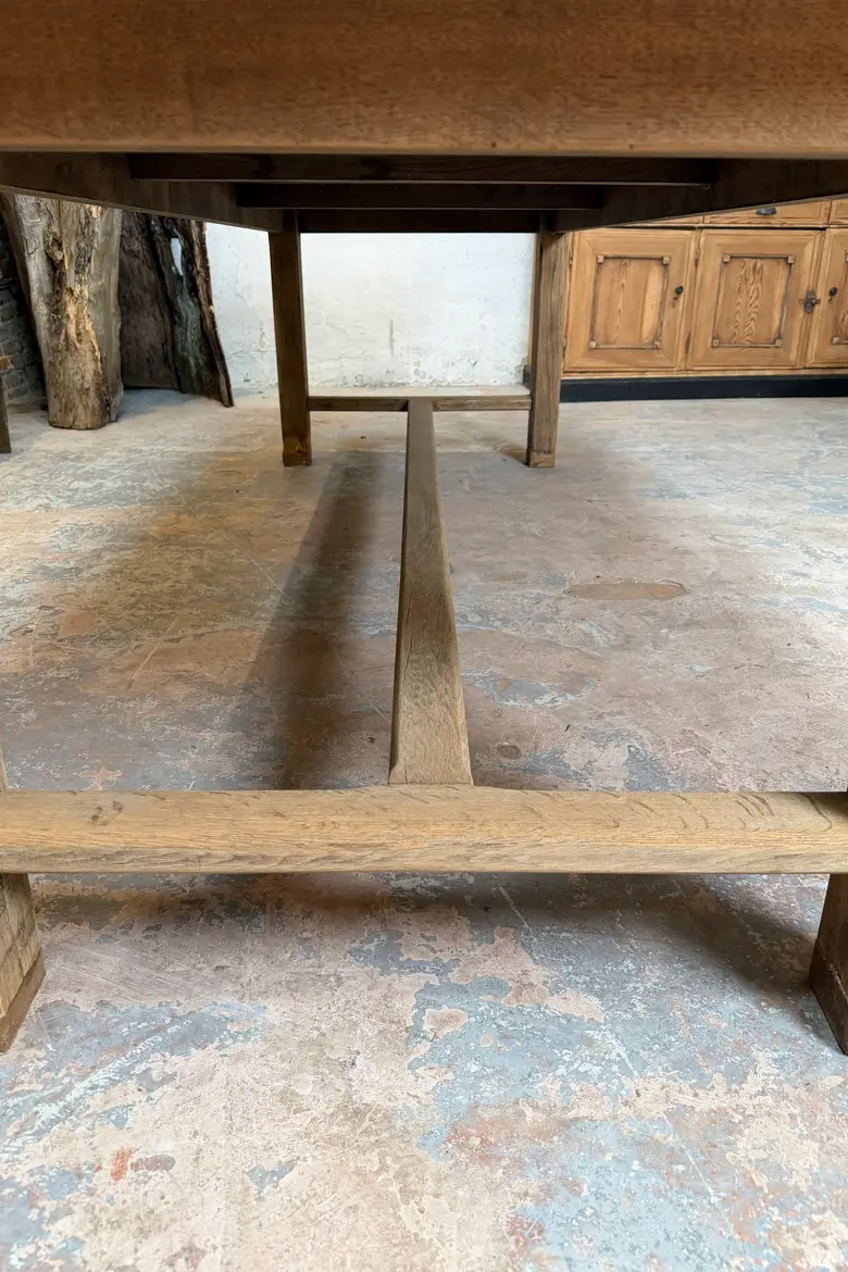 Grande table en chêne