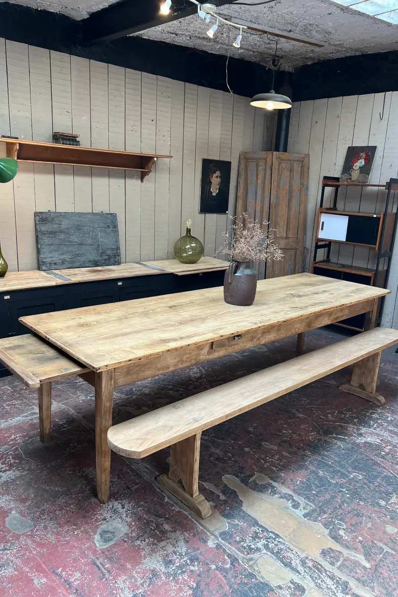Grande table en frêne