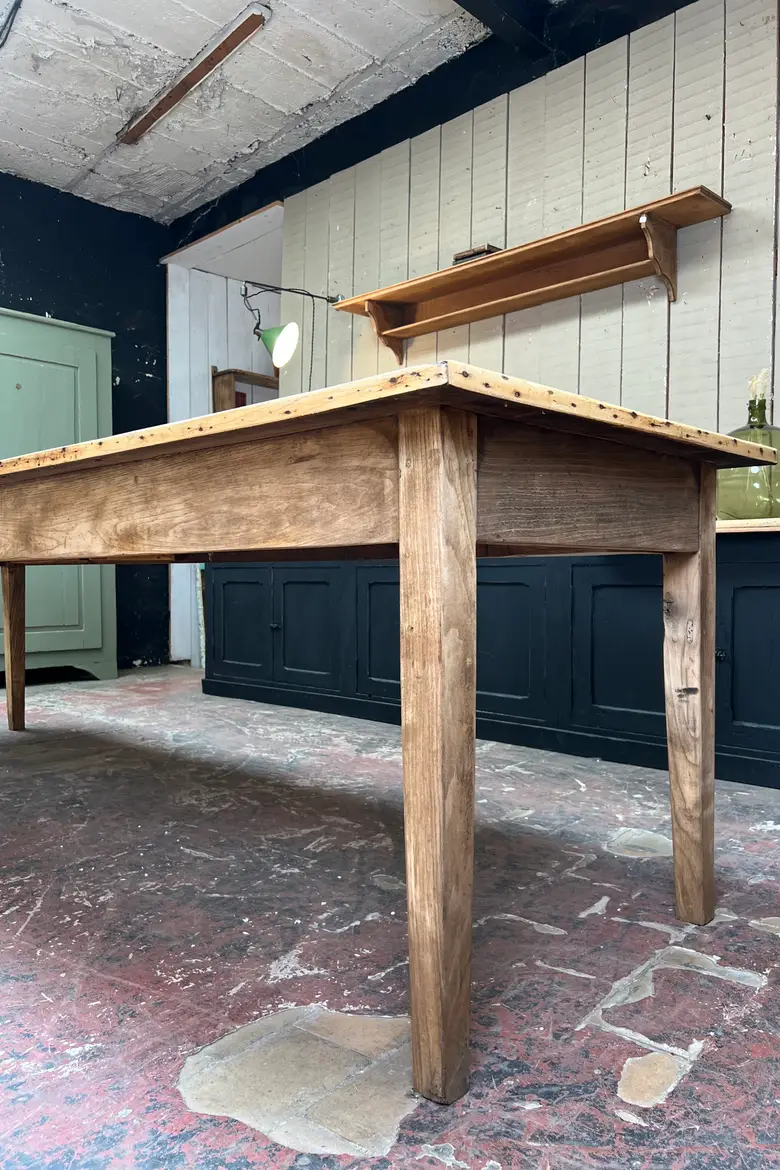 Grande table en frêne