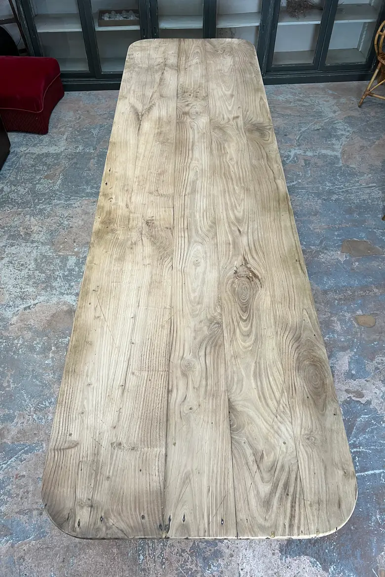 Grande table en orme Début XXème