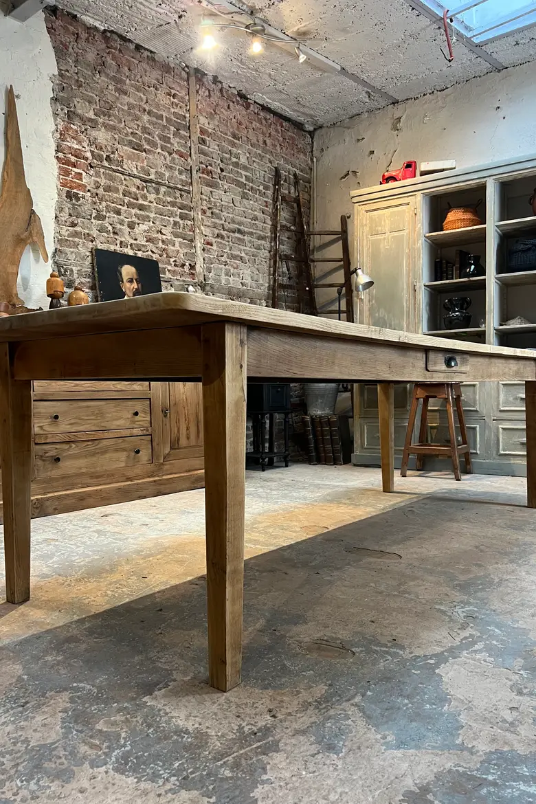 Grande table en orme