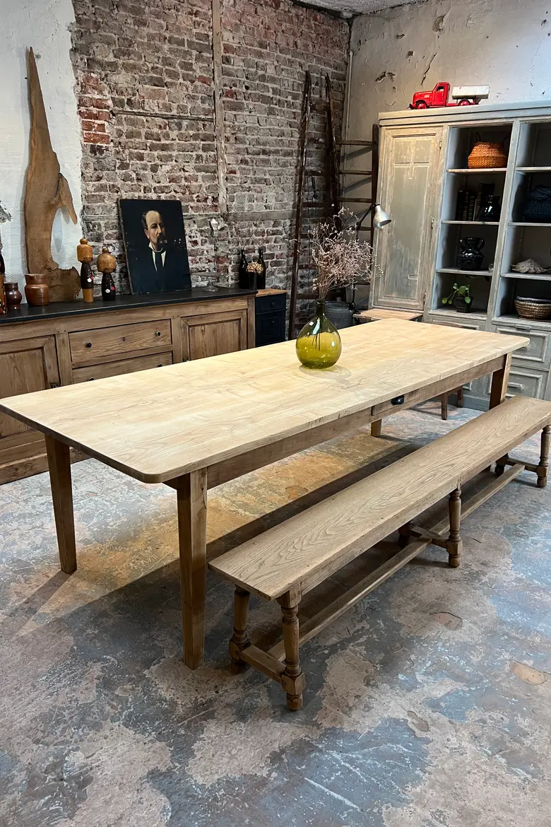 Grande table en orme