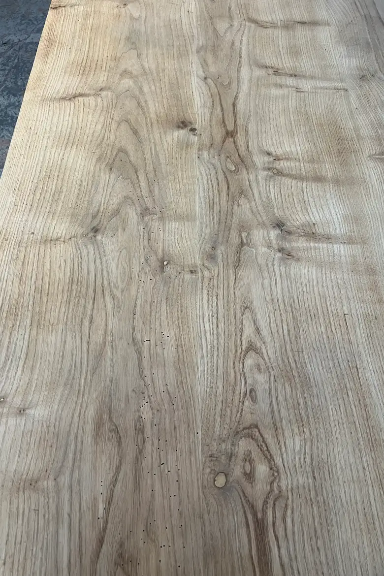 Grande table en orme