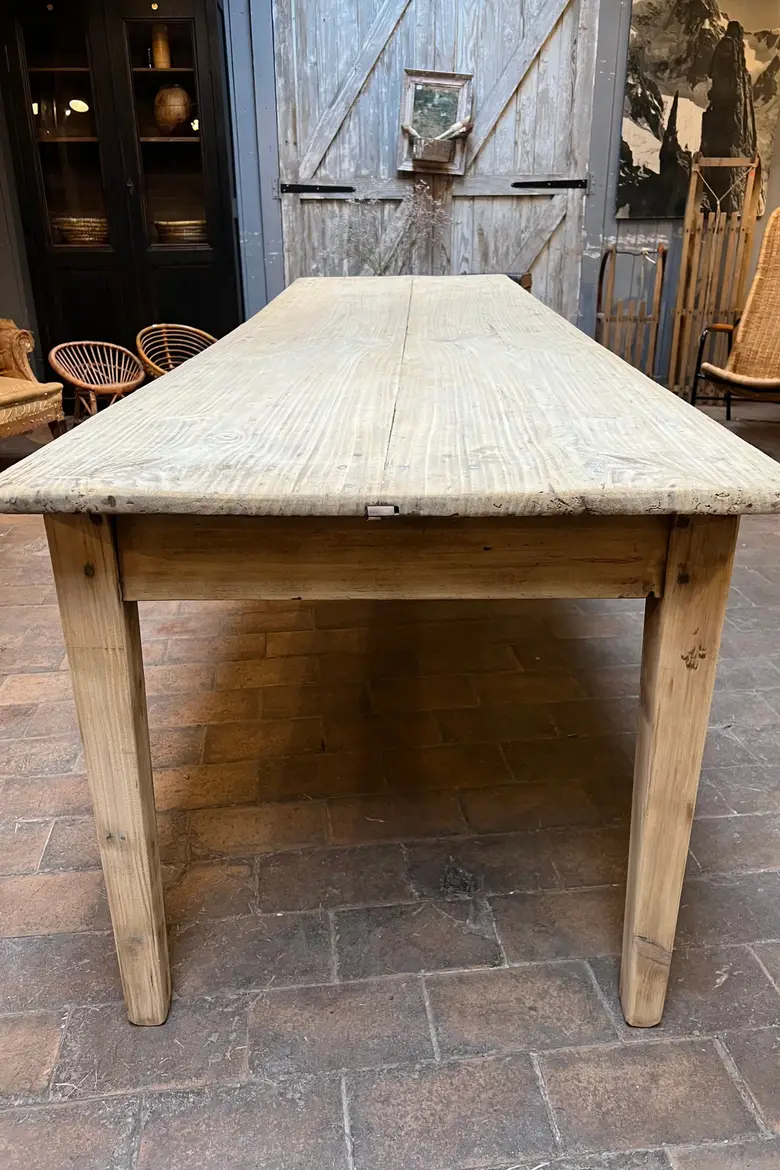 Grande table en sapin Début XXème