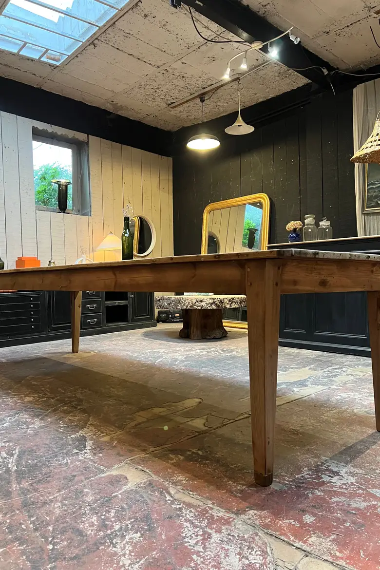 Grande table en sapin Début XXème