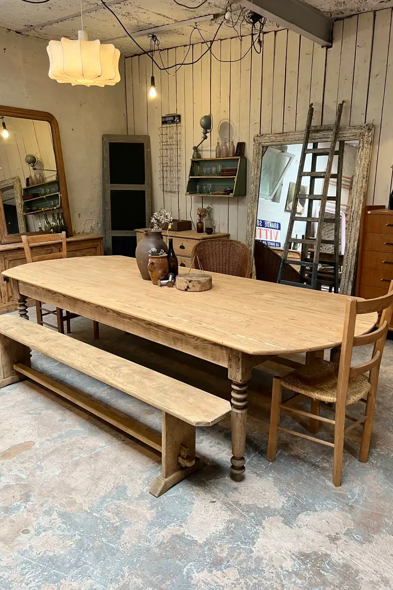 Grande table en sapin Début XXème