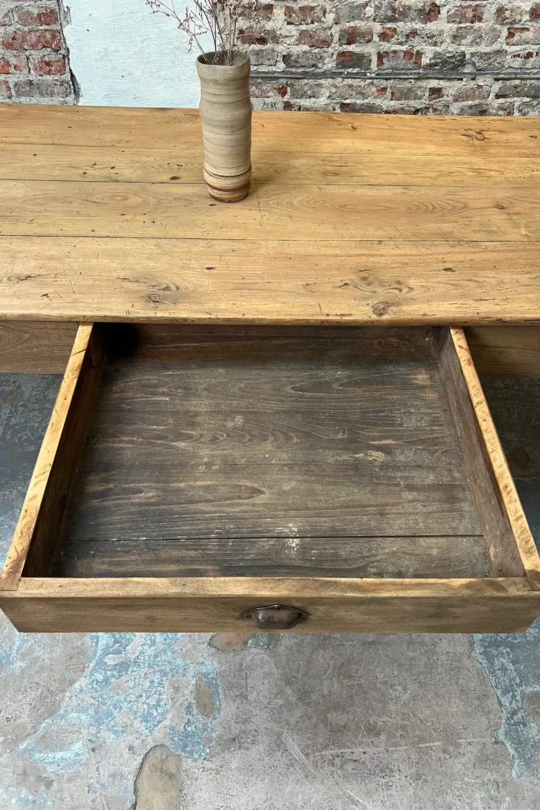 Grande table XIXe