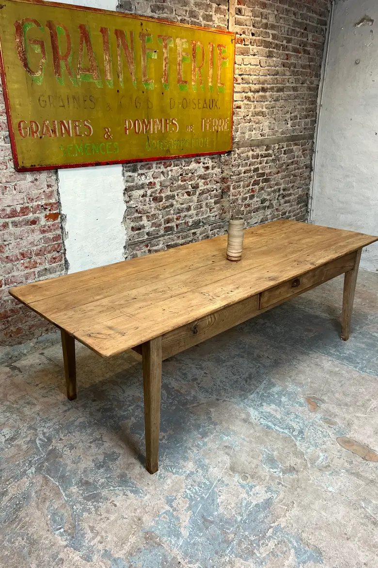Grande table XIXe