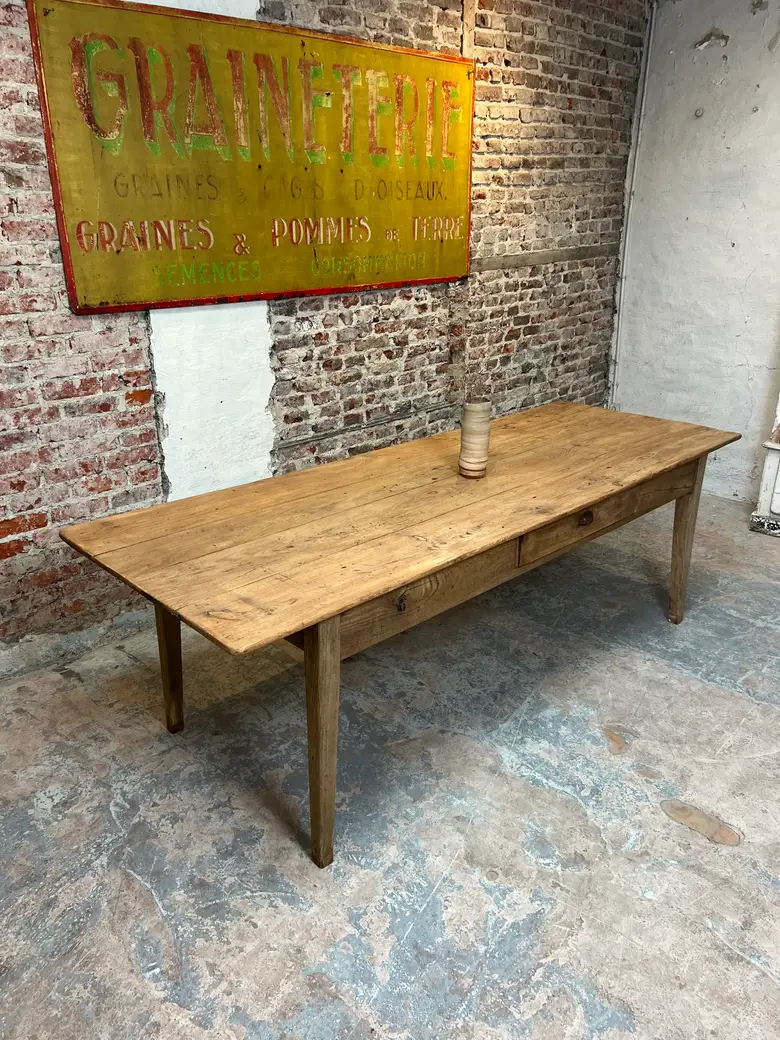 Grande table XIXe