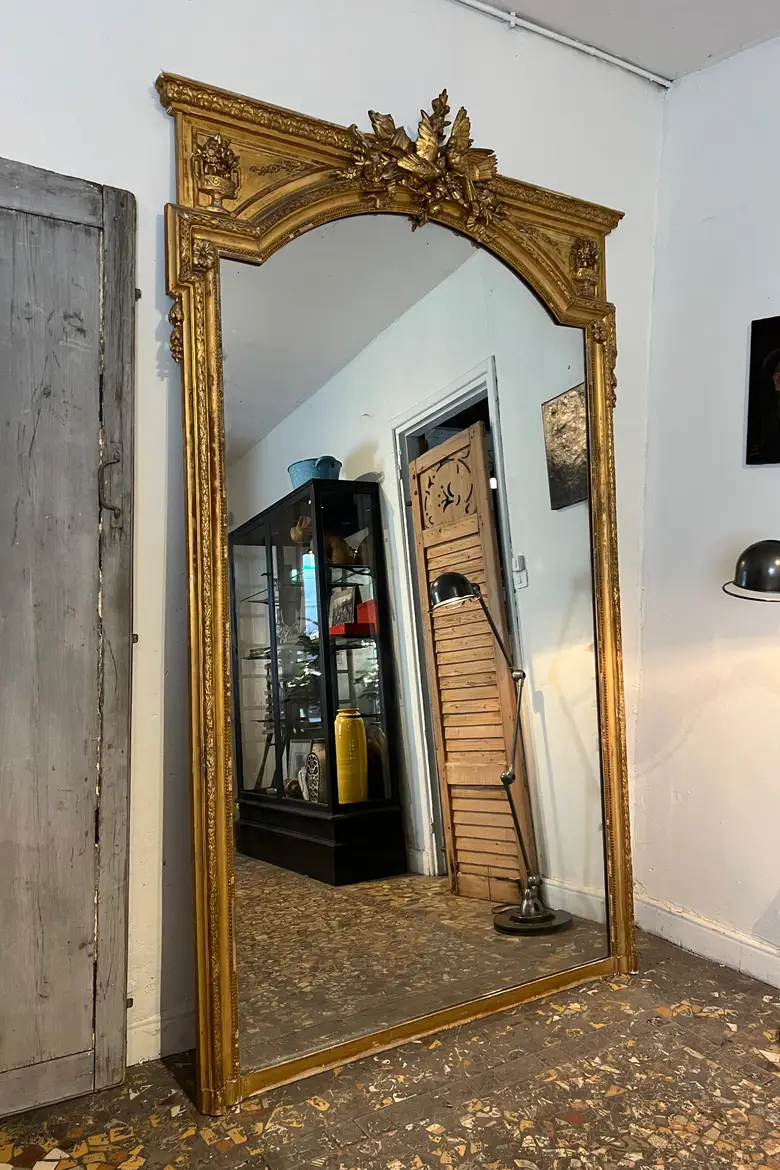 Immense miroir de château époque Louis XVI