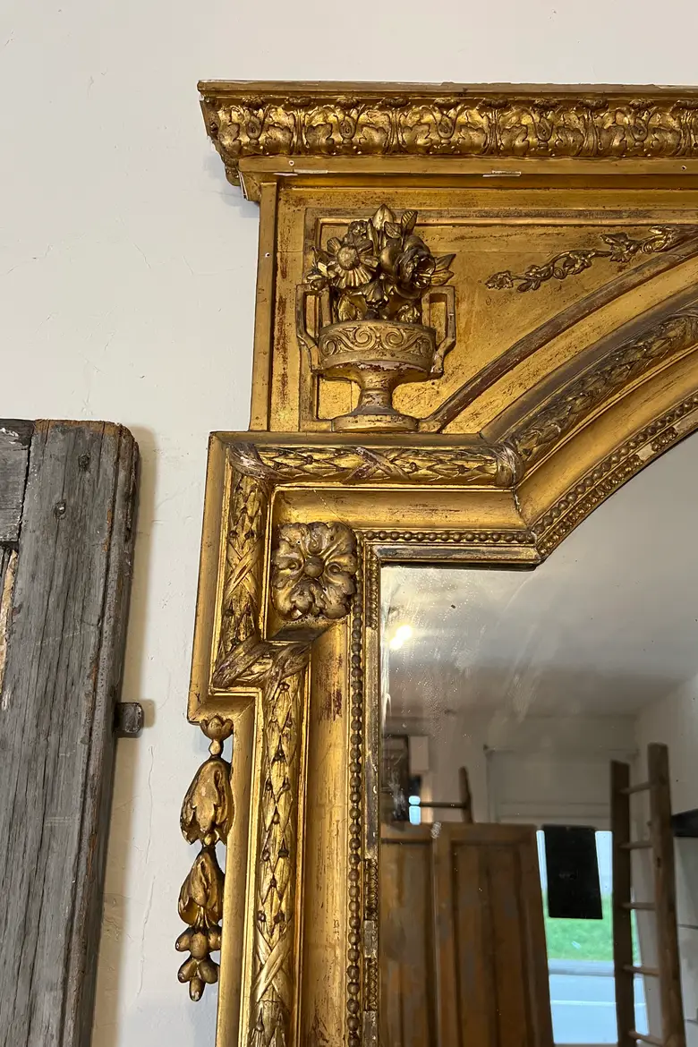Immense miroir de château époque Louis XVI